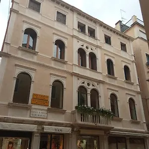 ** Affittacamere Ca' Pedrocchi Italia