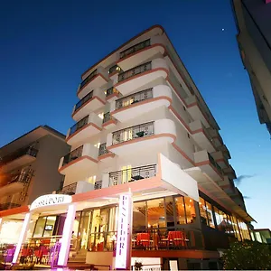 Dusseldorf Hotel